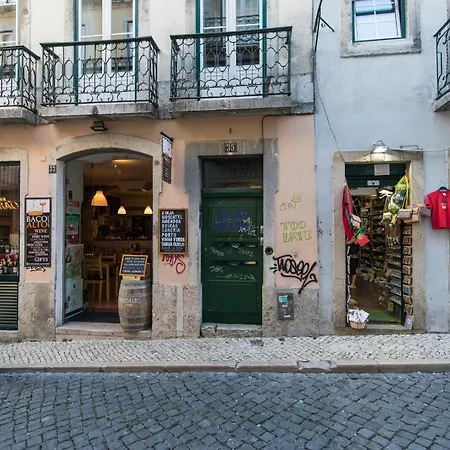 Bairro Alto Terrace Wonder By Lovelystay Lägenhet