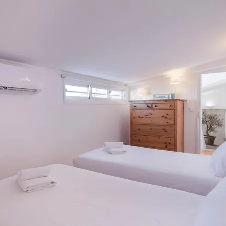 Daire Lovelystay - Bairro Alto Terrace Wonder Lisboa