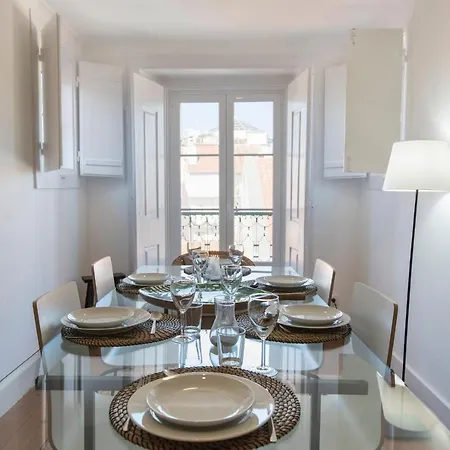 Bairro Alto Terrace Wonder By Lovelystay Лісабон